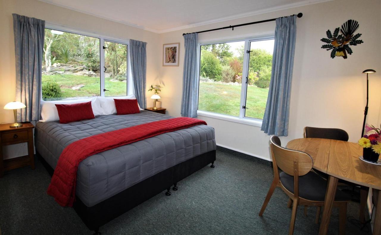 Labyrinth Gardens Guest House Takaka Dış mekan fotoğraf