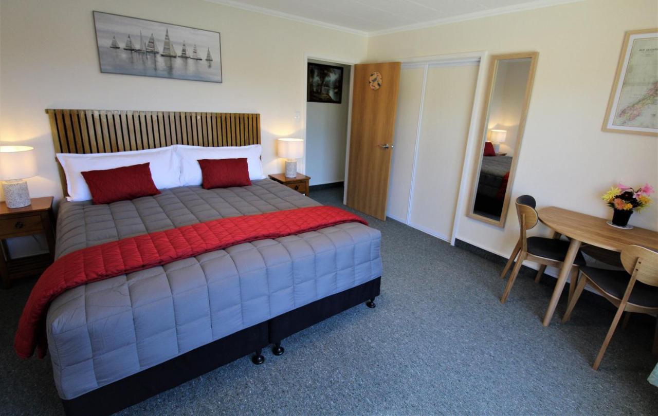 Labyrinth Gardens Guest House Takaka Dış mekan fotoğraf