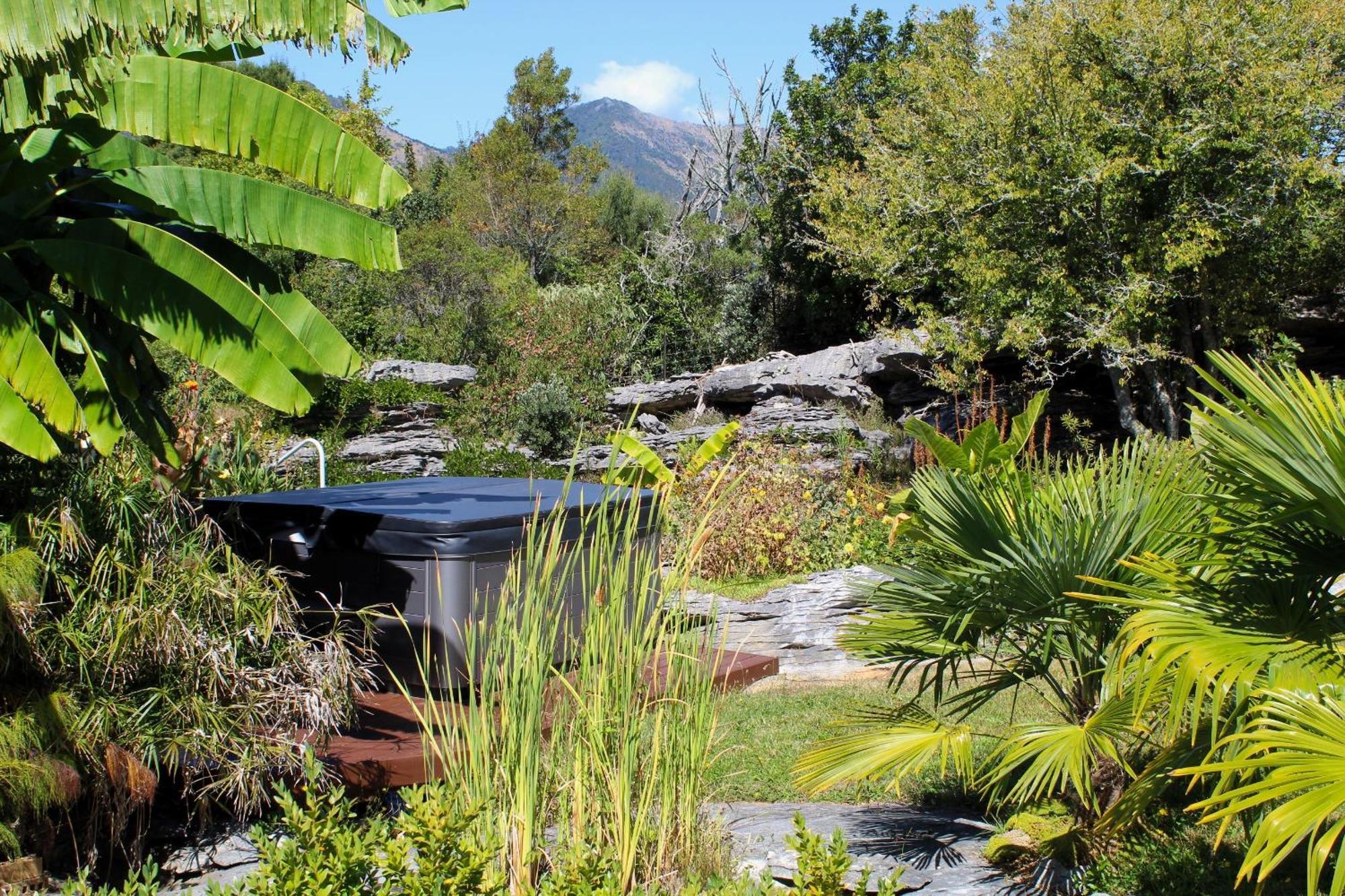 Labyrinth Gardens Guest House Takaka Dış mekan fotoğraf